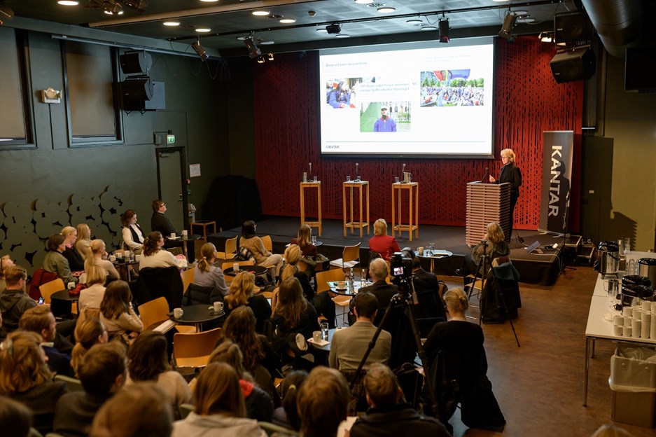 Bilde av salen